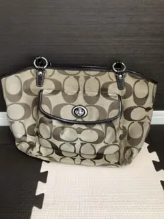 Coach ロゴプリント トートバッグ