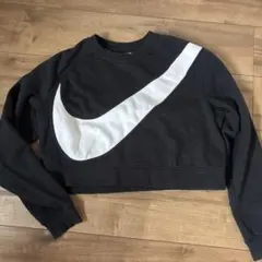 値下げしました！！　Nike クロップドスウェット S
