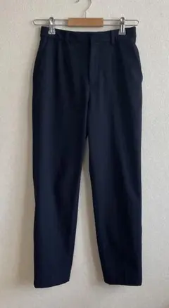 UNIQLO ネイビー スリムフィット パンツ