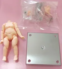 ねんどろいどどーる　アリス　ボディ　手首　可動支柱　台座　素体　未使用