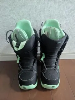 BURTON MINT スノーボードブーツ レディース 22.5cmのサムネイル