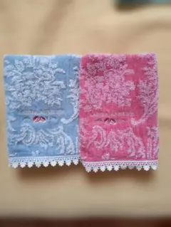 【掲載終了4月15日】LAURA ASHLEY 花柄刺繍タオルセット 青とピンク