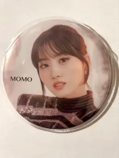 TWICE MOMO 缶バッチkurakura POPUP STORE 2021