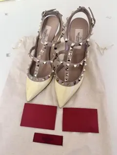 VALENTINO GARAVANI ロックスタッズ パンプス　36のサムネイル
