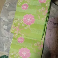 緑とピンクの花柄帯