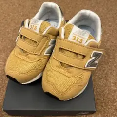 New Balance 313 キッズシューズ イエロー〈13cm〉
