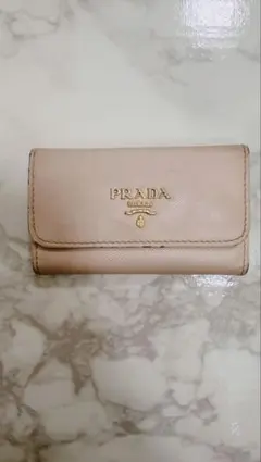 PRADA キーケース ピンクベージュ