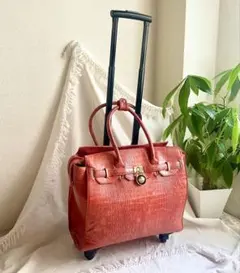 【美品】クーコ クロコ型押し キャリーバッグ レザー エレガント 綺麗 4輪 2025年最新】COOCO キャリーケースの人気アイテム - メルカリ