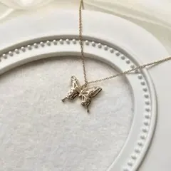 No.1935 ハンドメイド　蝶のネックレス
