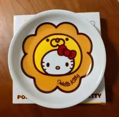 ミスタードーナツ ハローキティ カレー皿のサムネイル