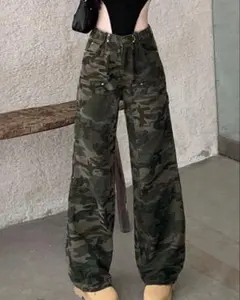 迷彩柄ワイドレッグデニムパンツ