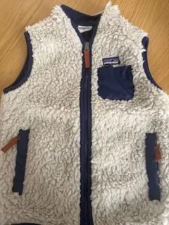 patagonia フリースベスト 5T
