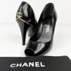 CHANEL オープントゥ エナメル パンプス シャネル ココマーク