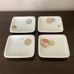深川製磁　寿赤絵　丸紋　銘々皿　4枚