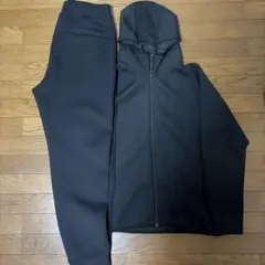 ユニクロ ウルトラストレッチドライスウェットフルジップパーカ & パンツ
