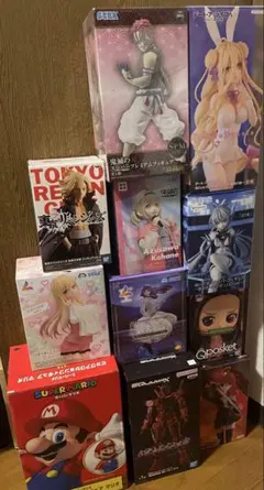 フィギュア まとめ売り 9種セット - メルカリ