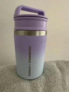 スターバックス　スタンレー　タンブラー