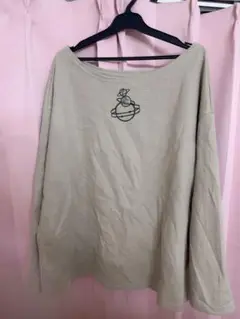 ベージュ 長袖 Tシャツ イラスト入り