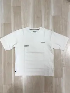 OLIVEDRAB グラフィックTシャツ