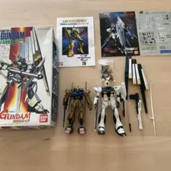 ガンプラ νガンダム 百式