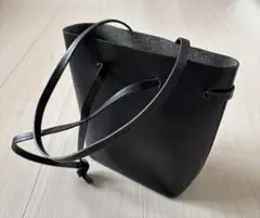 無印良品 ブラック 本革 ショルダーバッグのサムネイル