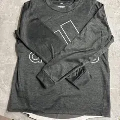 adidas トレーナー　160㎝　グレー