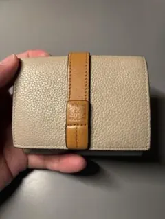 LOEWE ロエベ 三つ折り財布 ベージュ×ピンクのサムネイル
