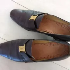 ダークブラウンレザー ポインテッドトゥローファー