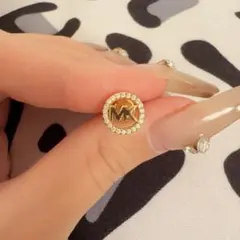 Michael Kors ゴールドロゴピアス 片耳用
