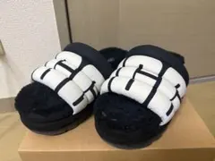 UGG アグ 24 厚底 サンダル ボア マキシスライド ロゴ ブラック