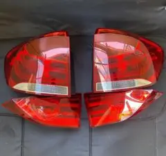 BMWe89z4前期純正テールライト　2個セット Amazon | HCMOTIONZ z4 テールライト テールランプ 2代目 E89