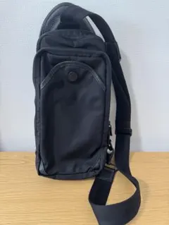 【訳あり】オロビアンコ　ボディバッグ　黒　中古品