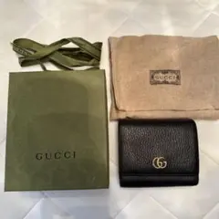 GUCCI 二つ折り財布 ブラック