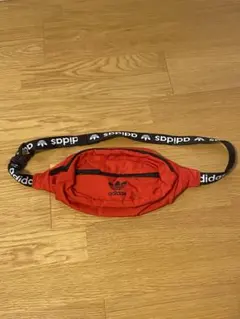 adidas original ボディバッグ ウエストポーチ