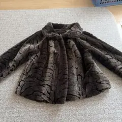 ダークブラウン ファーパターン ポンチョ