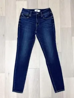 アズール ジーンズ