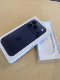 iPhone 17 深い青 ケース付き アイフォン スマートフォン 空箱