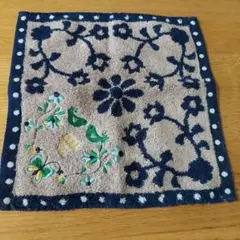 ANNA SUI刺繍タオルハンカチ