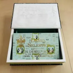 デメル　六花亭　空箱 小物入れ　2個セットのサムネイル