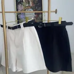 ベルト付きショートパンツ 【ホワイト 】