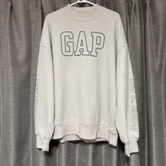 GAP トレーナー クリーム色