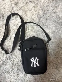 ニューヨーク・ヤンキース ショルダーバッグ ブラック