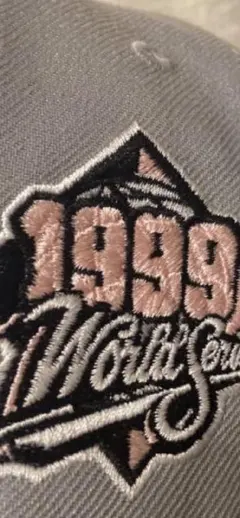 59fifty New Era New York Yankeesツバ裏ピンク❗️
