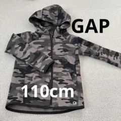 GAP キッズパーカー　迷彩　110cm