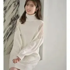 tocco closet 袖口パール付きレース切替タートルネックニットワンピース