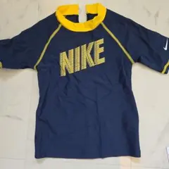 NIKEキッズラッシュガード