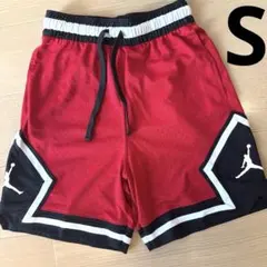 美品　ジョーダン　ナイキ　バスケ　ハーフパンツ　S