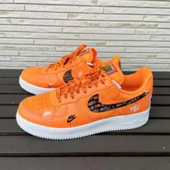 Item thumbnail for item e3a562c8-2aca-4b28-a4e4-2217911277cd