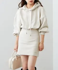 フードスウェットリブミニワンピ