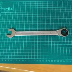 Item thumbnail for item d7b893ff-c705-4560-9ffc-4cdad0530e1a